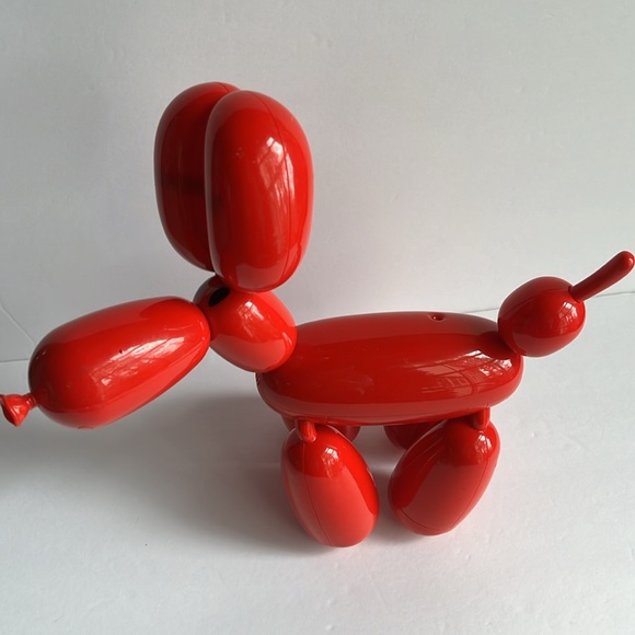 Squeakee The Balloon Dog Red Balloon Decor - Picture 6 of 10